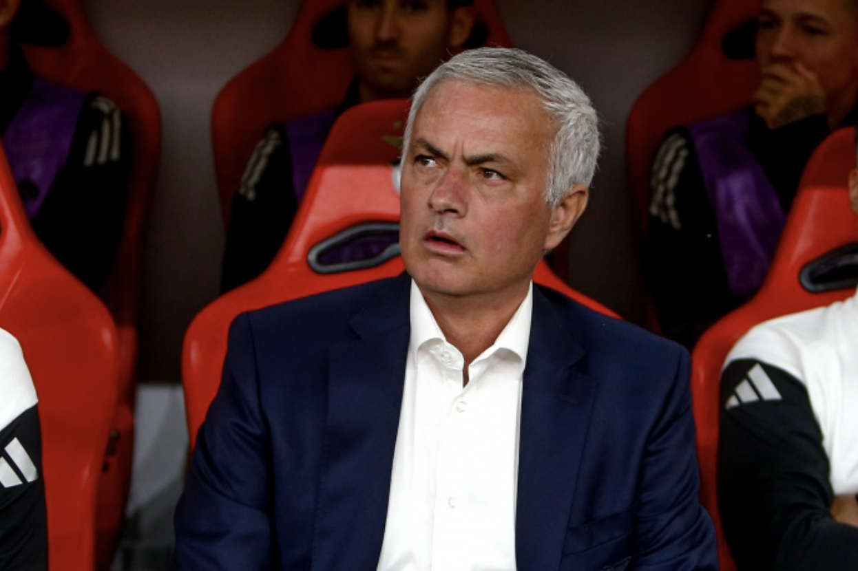 V站体育新闻-0-2不敌尤文！62岁穆帅崩溃：7轮仅6分+落后晋级区2分 末轮踢皇马